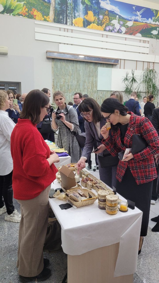 Красноярские предприниматели представили свою продукцию на региональном форуме «Крепкие семьи великой России»