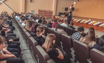 Сотрудники Боготольской Госавтоинспекции проводят масштабные инструктажи по безопасности дорожного движения перед летними каникулами