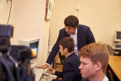 Первое образовательное учреждение края подключили к высокоскоростному интернету в рамках нацпроекта "Цифровая экономика"