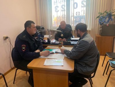 Начальник ГИБДД и руководитель дорожной службы Боготольского филиала АО «Ачинское ДРСУ» обсудили вопросы зимнего содержания дорог