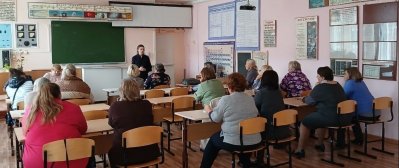 В «Неделю дорожной безопасности» госавтоинспекторы беседы с родительской общественностью