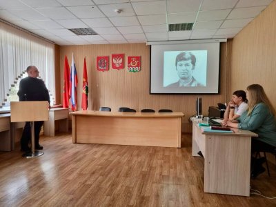 В Администрации Боготольского района состоялся круглый стол по профилактике негативных явлений в молодежной среде